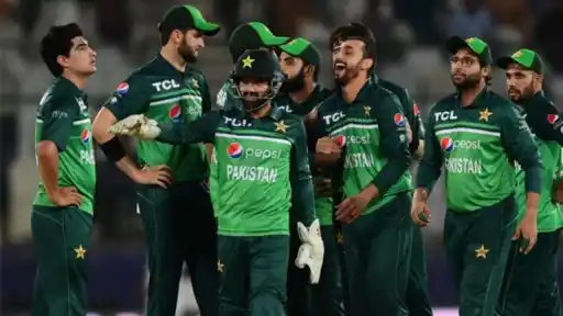 Star Pakistan power-hitter bids farewell to international cricket