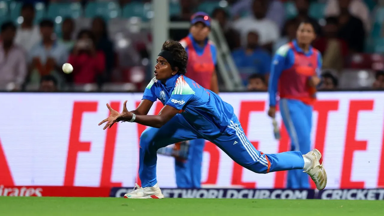 Arundhati Reddy takes stunner in IND-W vs BAN-W in Women's Cricket World Cup 2025