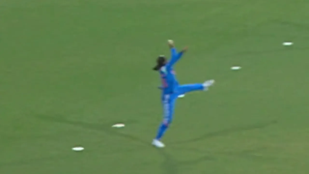 Harmanpreet-Kaur's-brilliant-ends-Nat-Sciver's-innings.webp