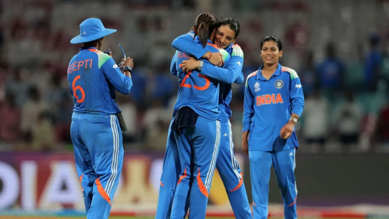 India Women seal last spot for Semi-finals