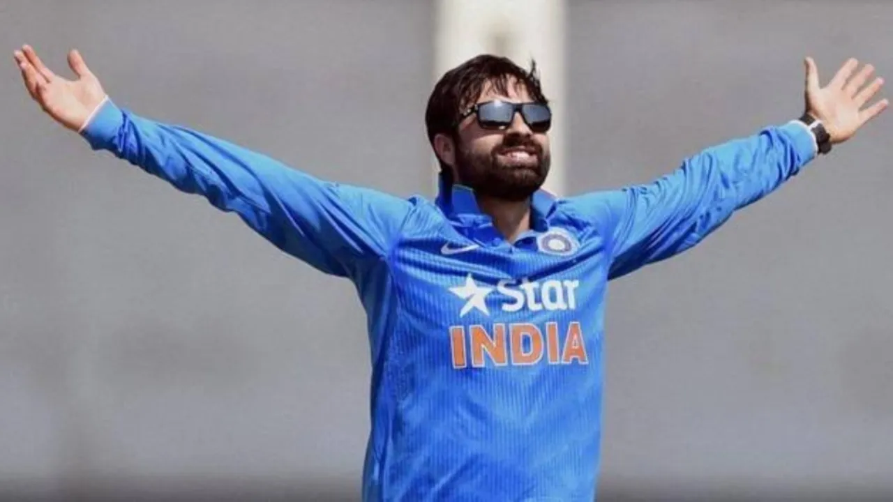 Who is Parvez Rasool? 
