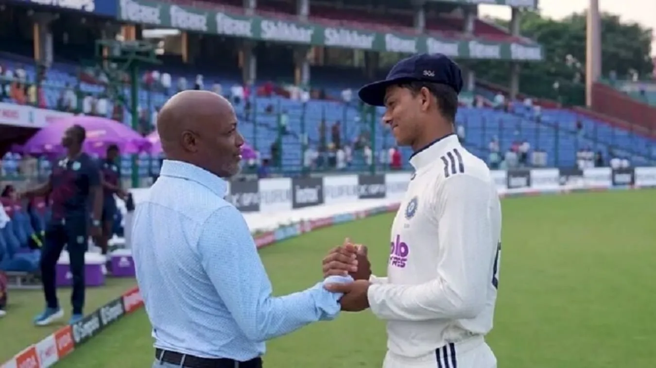  Brian Lara and yashasvi Jaiswal 