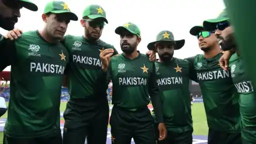 Former captain to take charge as Pakistan announce new leader in ODIs. 