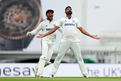 Mohammed Siraj Recognizes MS Dhoni for turnaround after tough phase