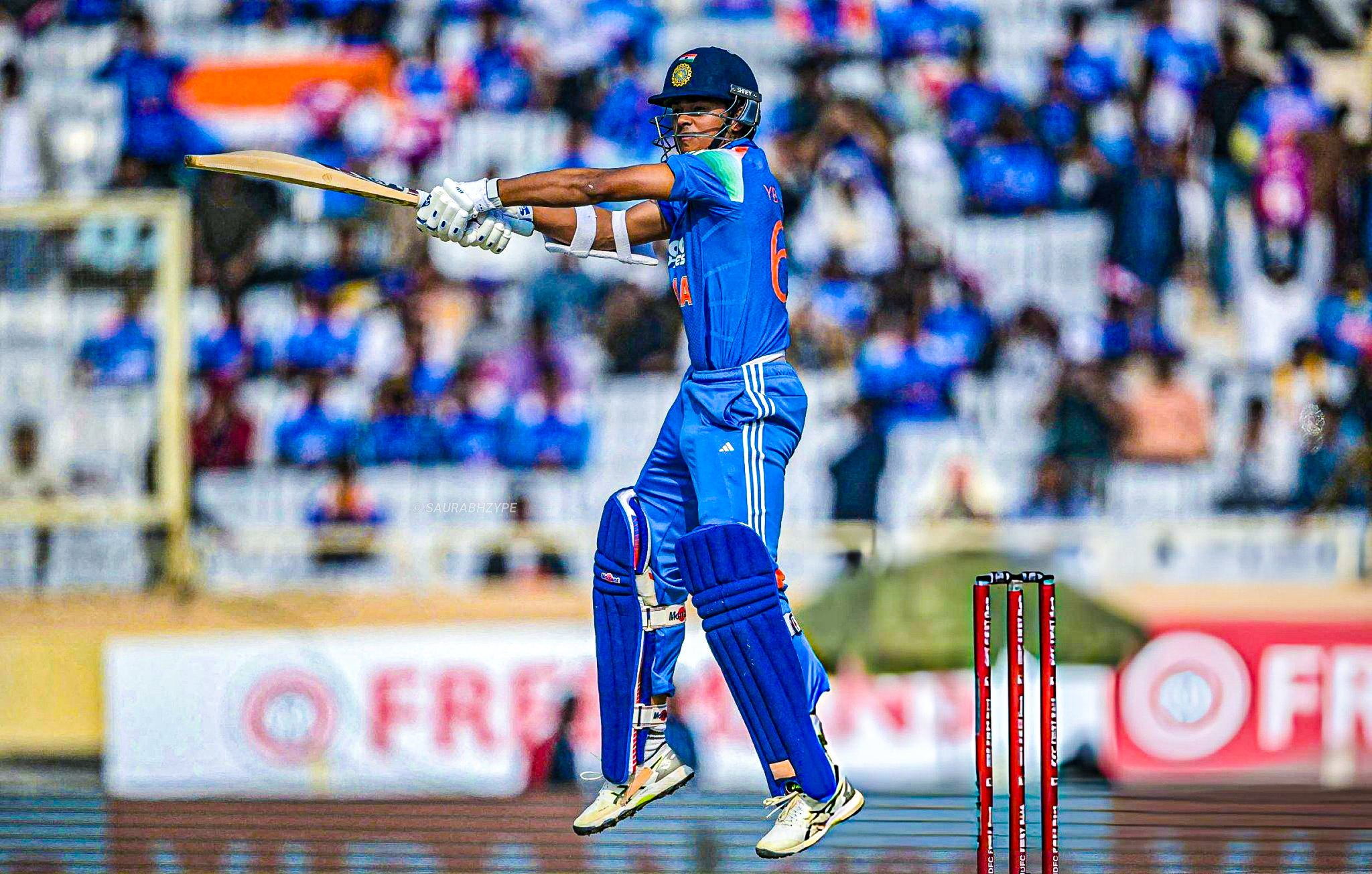 Yashasvi Jaiswal smashed Marco Jansen for massive six. 