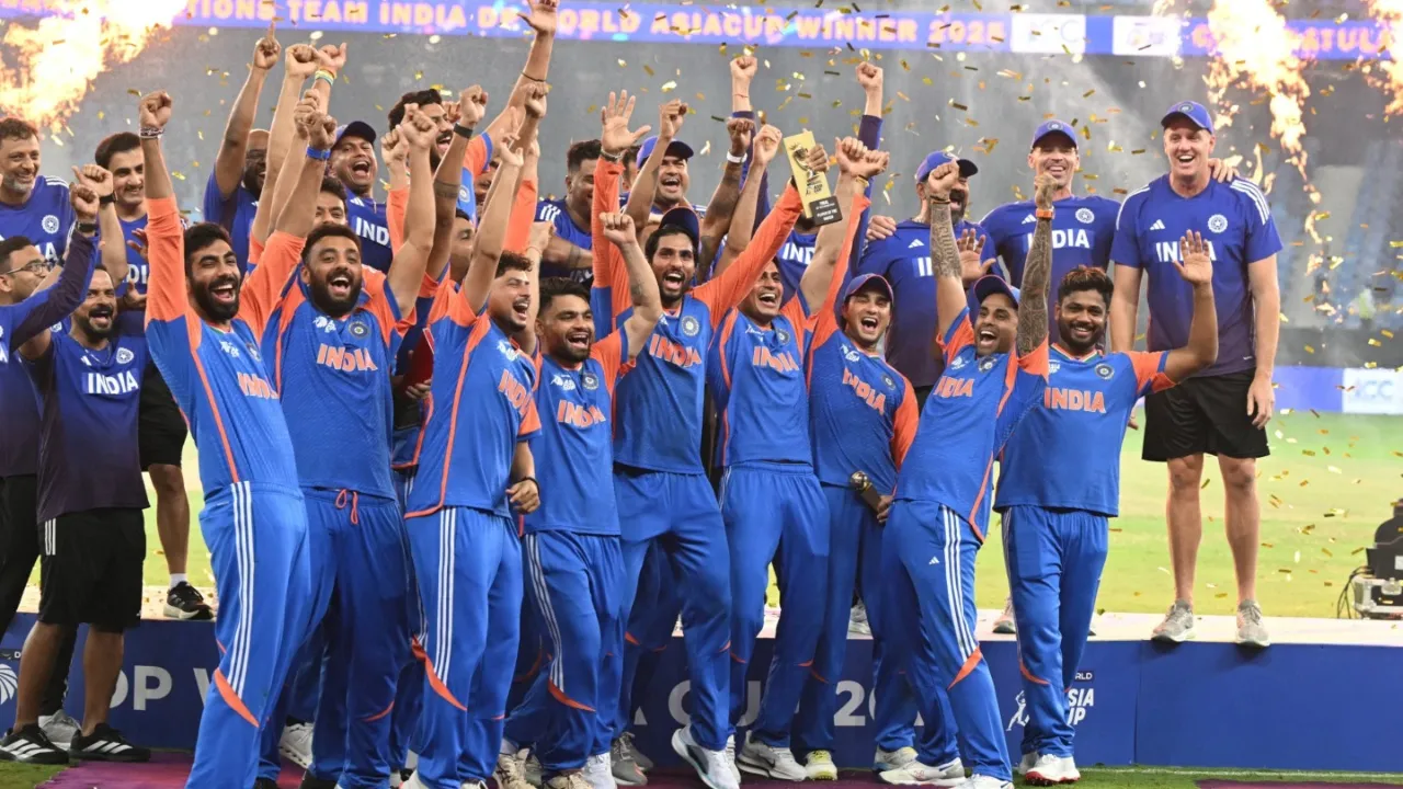 BCCI secretary gives update on India receiving Asia Cup 2025 trophy. 