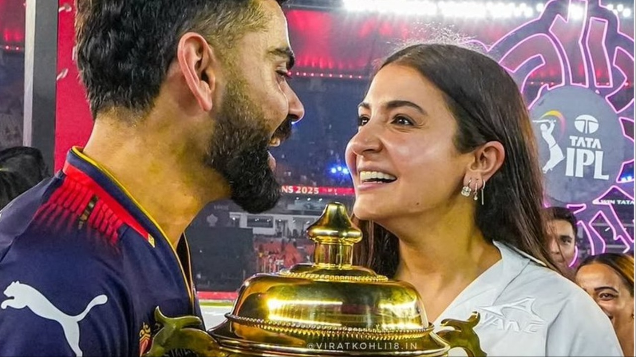 Anushka Sharma goes to GG as Virat Kohli's fans react. 