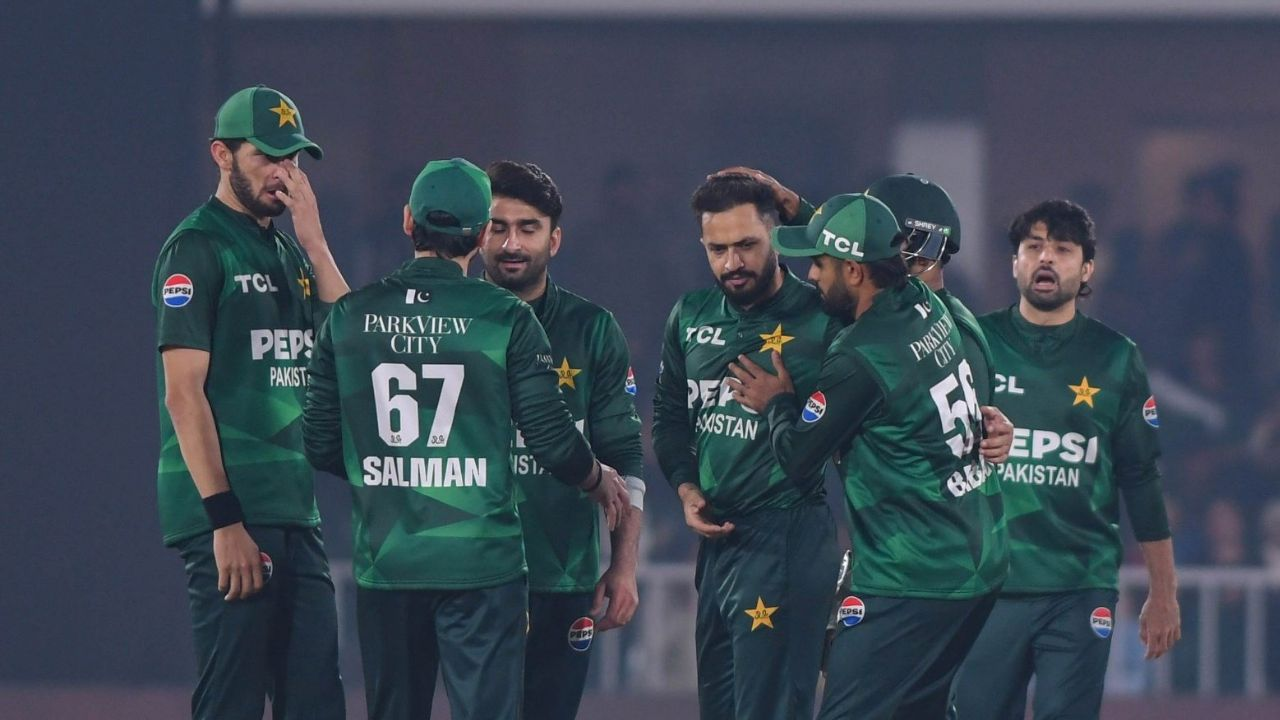 Pakistan won home T20I tri-series trophy