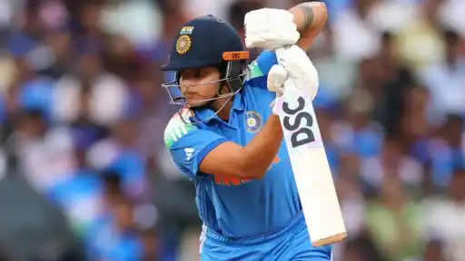 Shafali-Verma-records-her-highest-WODI-score-in-IND-W-vs-SA-W-Final-of-Women's-Cricket-World-Cup-2025.webp