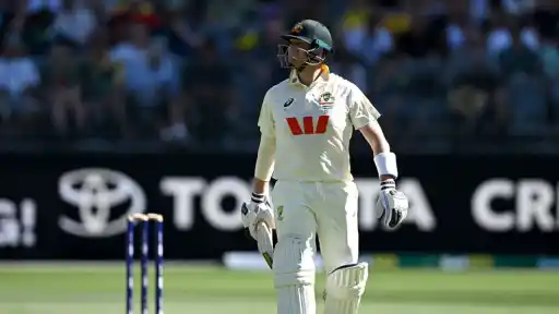 Brydon Carse dismissed Steven Smith