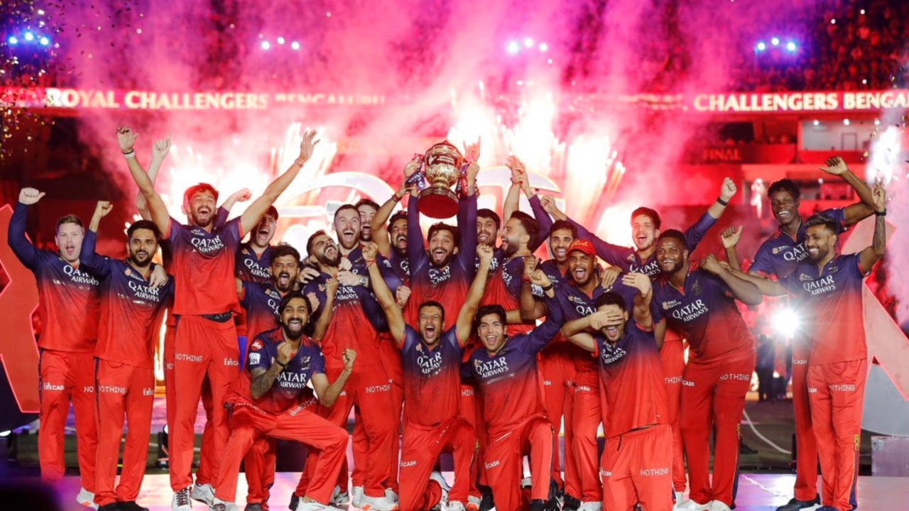 New RCB star creates massive record. 