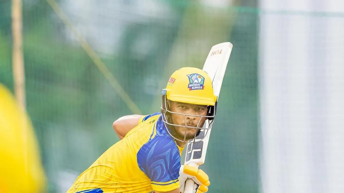 Who is Prashant Veer, who was sold for Chennai Super Kings at Rs 14.20 Cr in IPL 2026 auction?