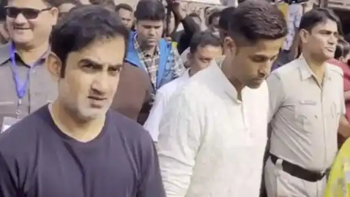 Indian players and coach Gautam Gambhir visit Shri Jaganath Temple.