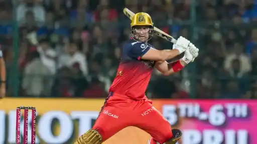 Liam Livingstone sold to Sunrisers Hyderabad.