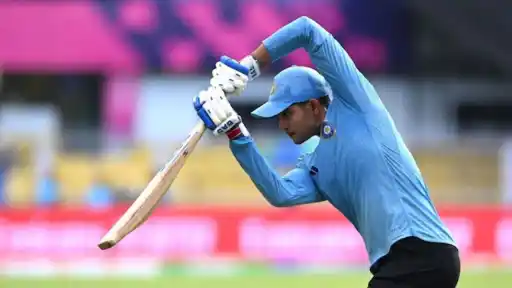 Watch Shubman Gill practice