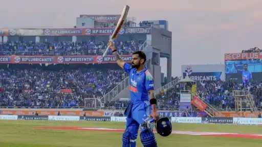 Virat Kohli (135 off 120) vs South Africa, Ranchi