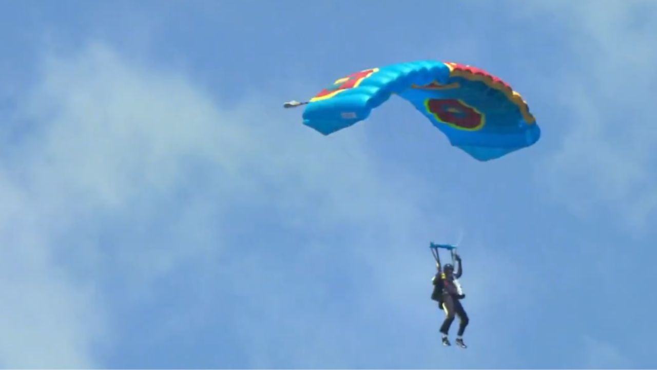 A grand entry for ICC Men's T20 World Cup 2026 trophy in Sri Lanka