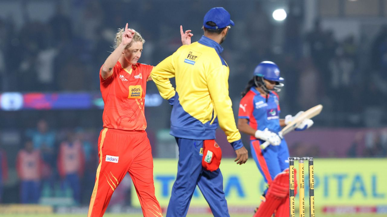 Niki Prasad and Sneh Rana set drama before Sophie Devine's brilliant final over