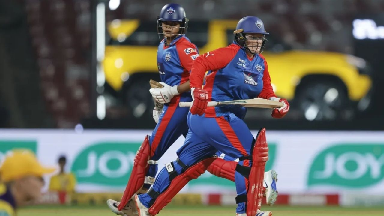 Delhi Capitals openers provided strong start before tense finish