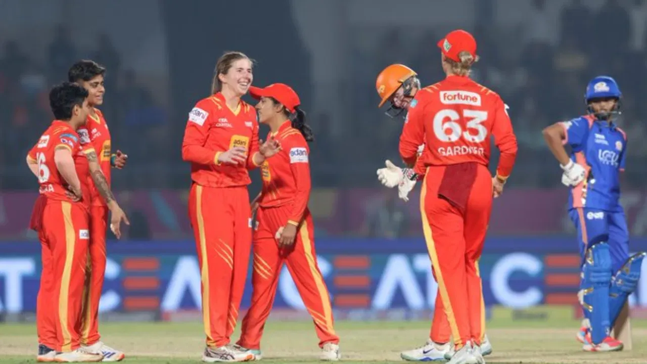 Gujarat Giants qualify for knockout stage as MI fall short in pressure run chase