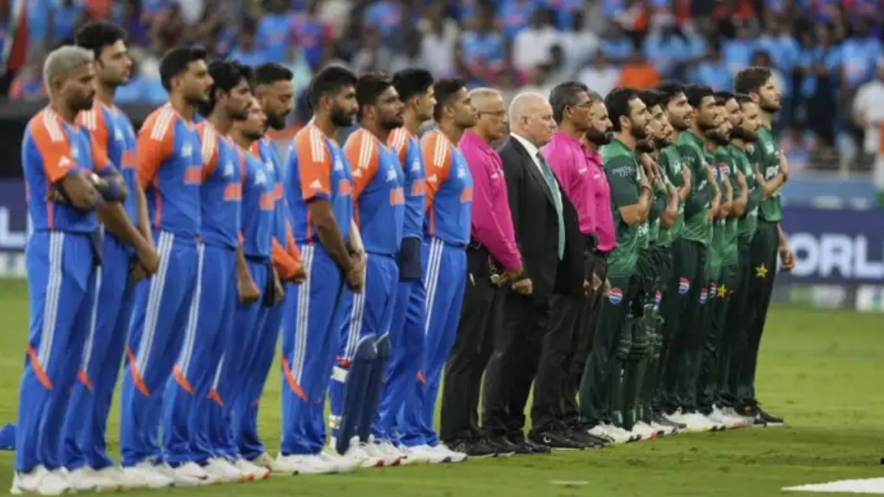 This ‘no shaking hands’ is such a silly thing: Sanjay Manjarekar