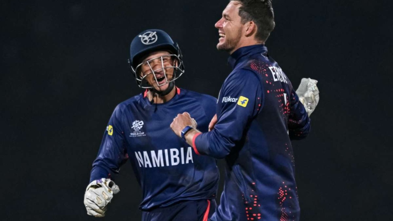 Three wickets fall in Gerhard Erasmus' final over