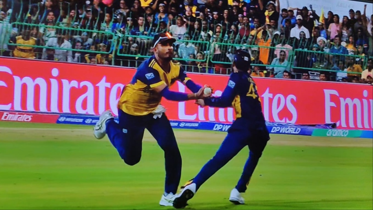 Dasun Shanaka's jaw-dropping catch 