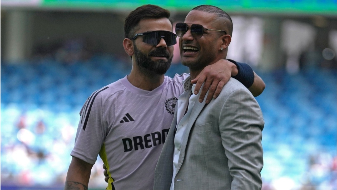 Shikhar Dhawan ignores Virat Kohli