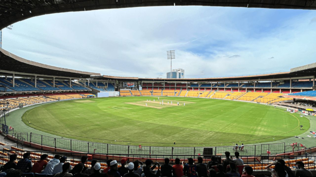 Why will M. Chinnaswamy Stadium not host Ranji Trophy 2025-26 Final?