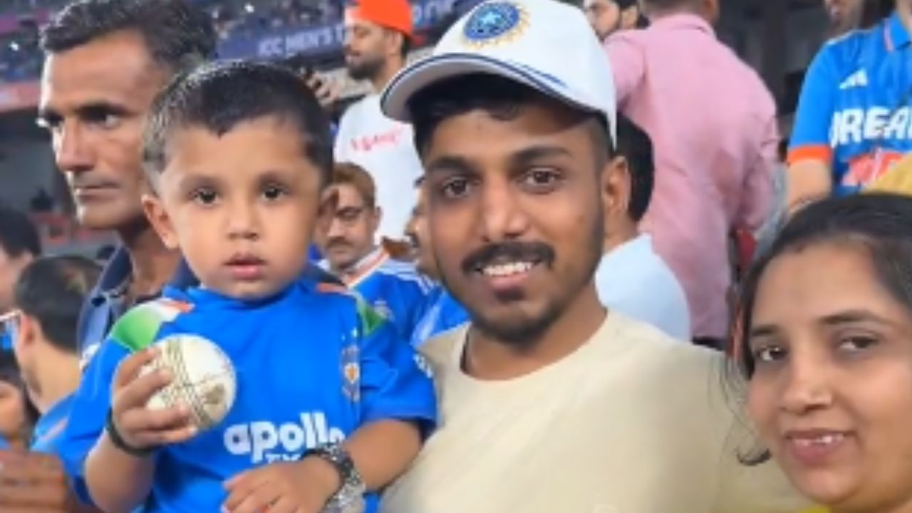 Watch the gift to little kid from Team India