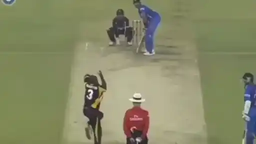 Throwback to when Umesh Yadav and Varun Aaron scripted India's thrilling one-wicket win