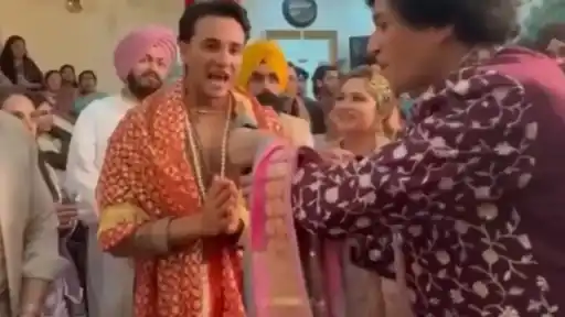 Abhishek Sharma takes blessings from Mata Rani