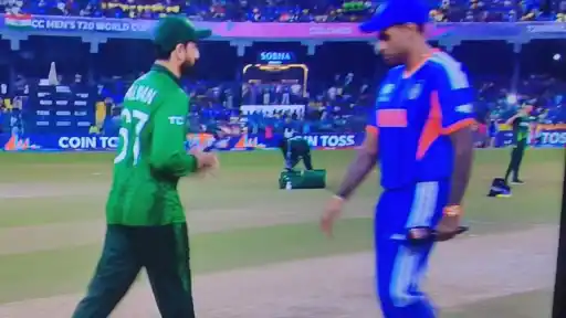 No handshake between Suryakumar Yadav and Salman Agha