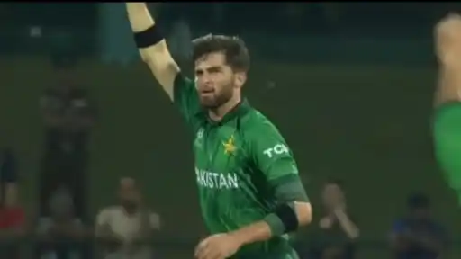 Shaheen Afridi dismissed in-form England opener Phil Salt for a Golden duck in ENG Vs PAK T20 World Cup 2026 Super 8 match