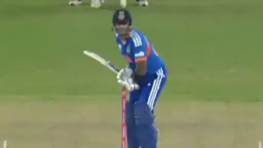 Suryakumar Yadav's six ended India's boundary-less run for more than three overs