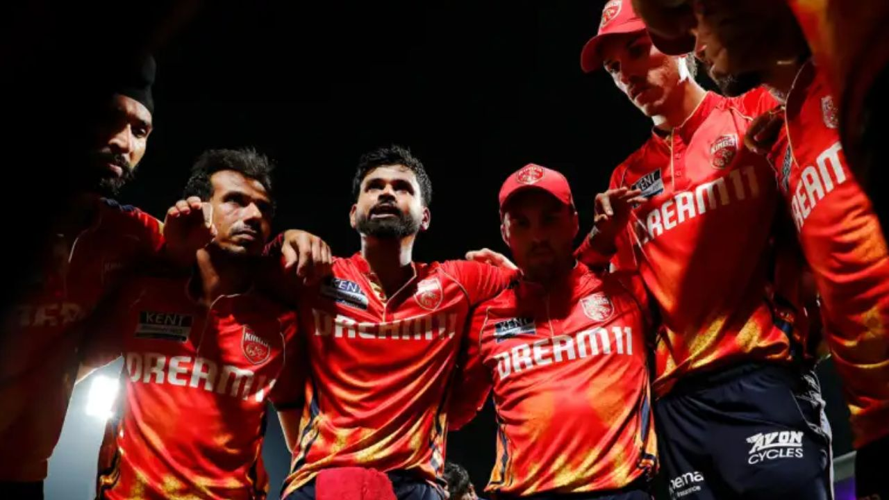 Punjab Kings players during a huddle