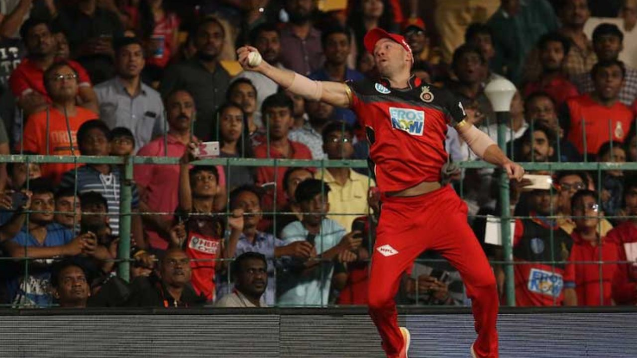 Top 5 players with more than 100 catches in IPL history