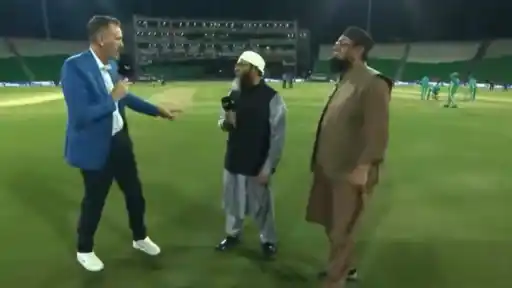 Watch: Arrogant Mushtaq Ahmed shows lack of professionalism in on-camera interview in PSL 2026