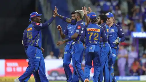 MI beat KKR by 6 wickets