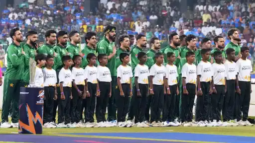  Pakistan