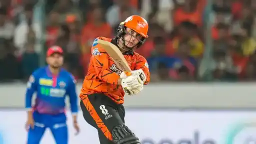 Abhishek Sharma thunderous knock vs DC