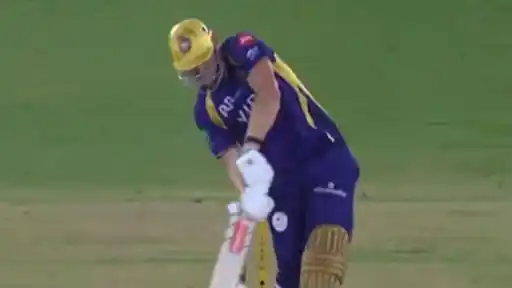Watch: Cameron Green's powerful six hit award model car in GT vs KKR IPL 2026 clash