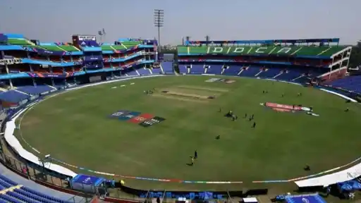 DC vs RCB Pitch Report