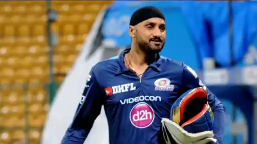 Former MI skipper Harbhajan Singh