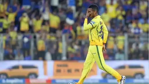 Akeal Hossein shows mask celebration