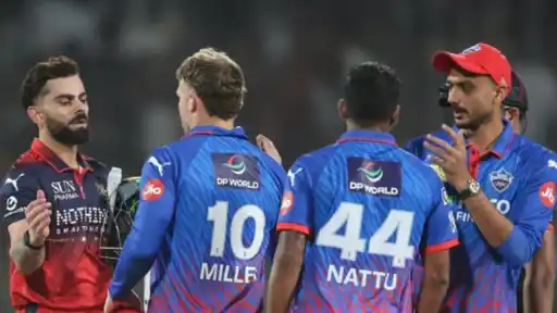 Delhi Capitals troll themselves
