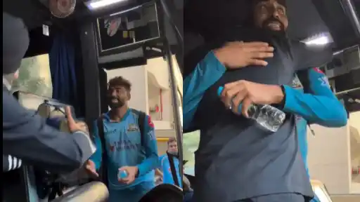 Mohammed Siraj’s Kind Gesture to GT Bus Driver