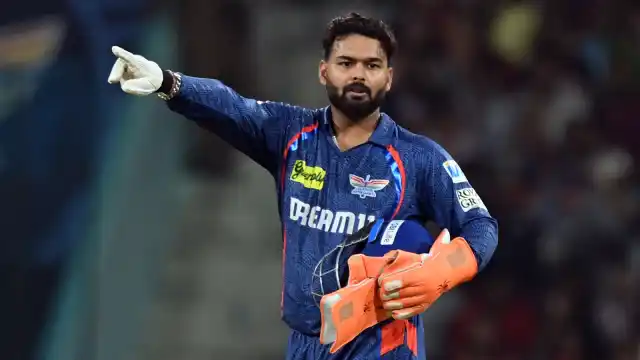 Rishabh Pant sad