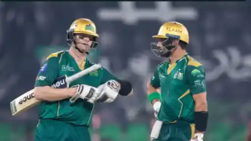 Sahibzada Farhan refuses to give strike to Steve Smith
