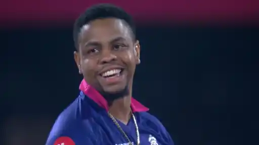 Watch: Shimron Hetmyer shocked with his dismissal in RR vs RCB IPL 2026 match